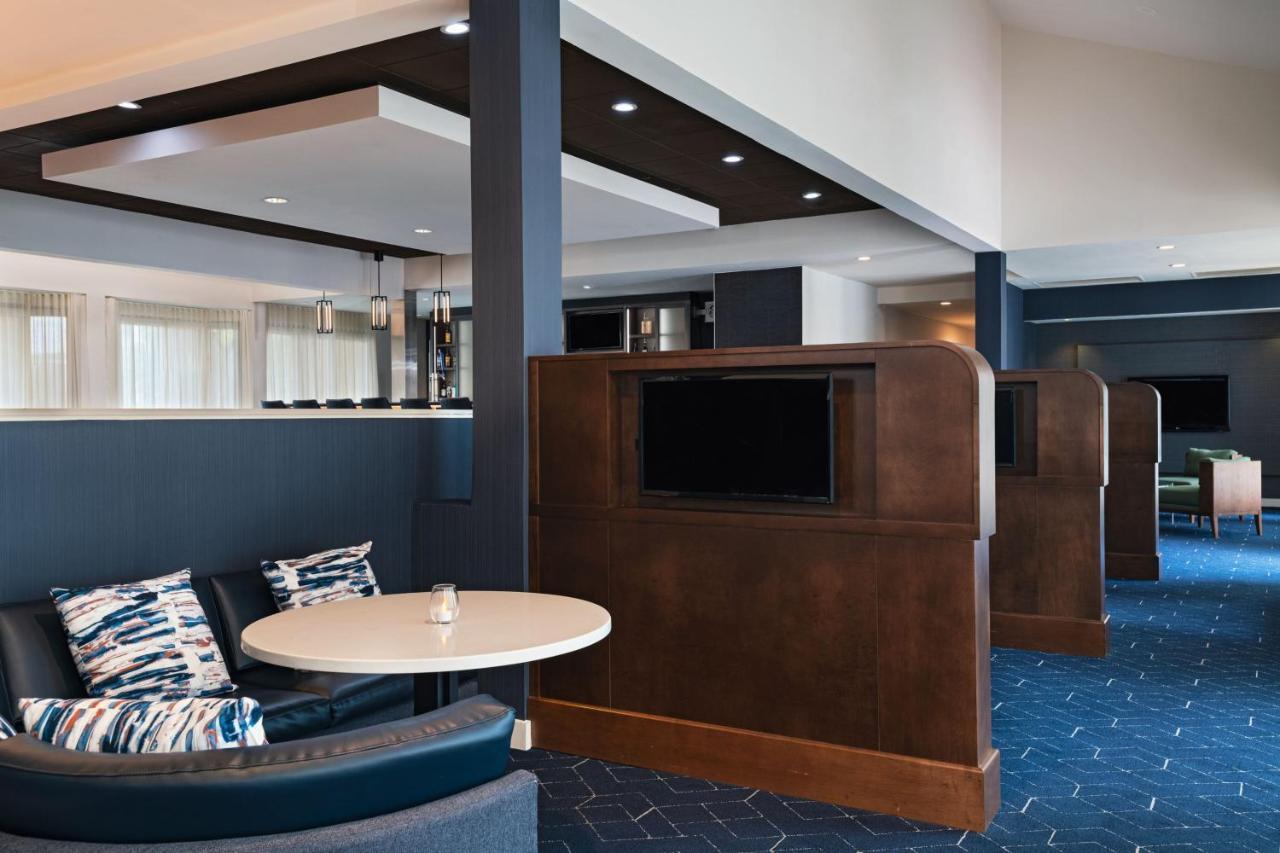 Hotel Courtyard By Marriott San Antonio Airport Exteriér fotografie